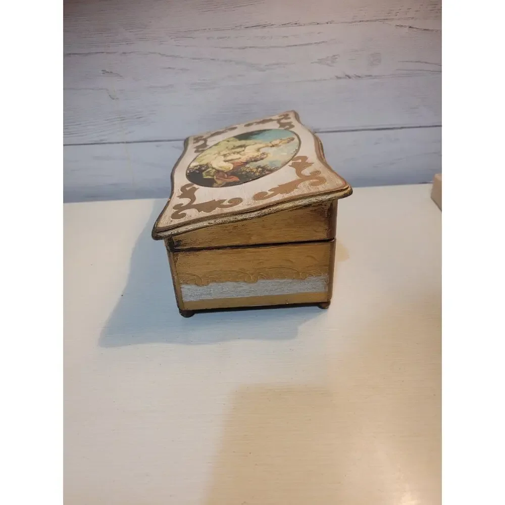 VINTAGE ITALIAN STYLE TOLE FLORENTINE WOOD JEWELRY MUSIC BOX - JAPAN